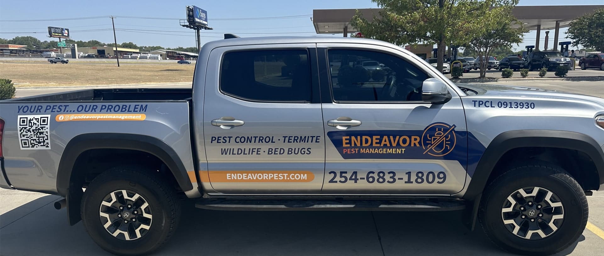 Endeavor Pest Management truck parked outside a home in the Greater Killeen area